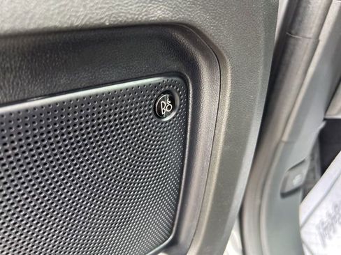 Certified 2023 Ford Escape ST-Line Select w/ Tech Pack #2 image 9