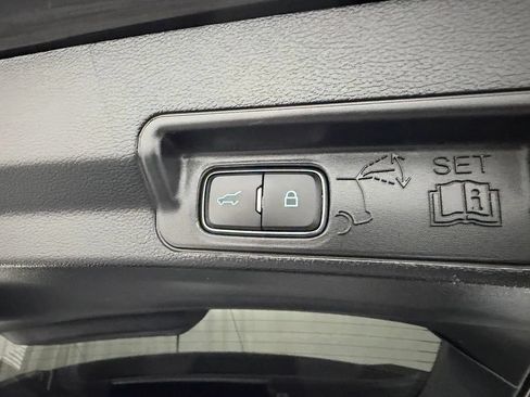 Used 2020 Ford Explorer ST w/ Premium Technology Package AWD/4WD image 41