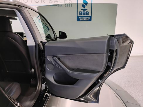 Used 2021 Tesla Model Y 2WD image 86