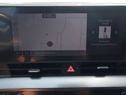 Used 2024 Kia Sportage EX FWD image 11