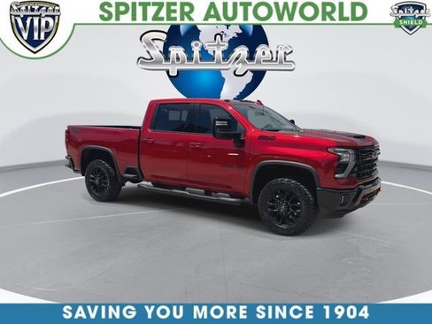 Used 2025 Chevrolet Silverado 2500 LTZ w/ LTZ Plus Package AWD/4WD image 3