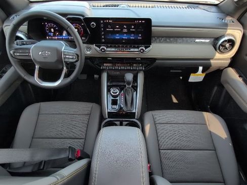 New 2026 Chevrolet Colorado ZR2 image 5