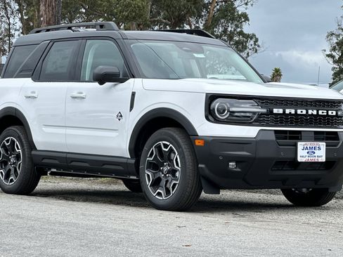 New 2025 Ford Bronco Sport Outer Banks w/ Outer Banks Tech Package+ image 7