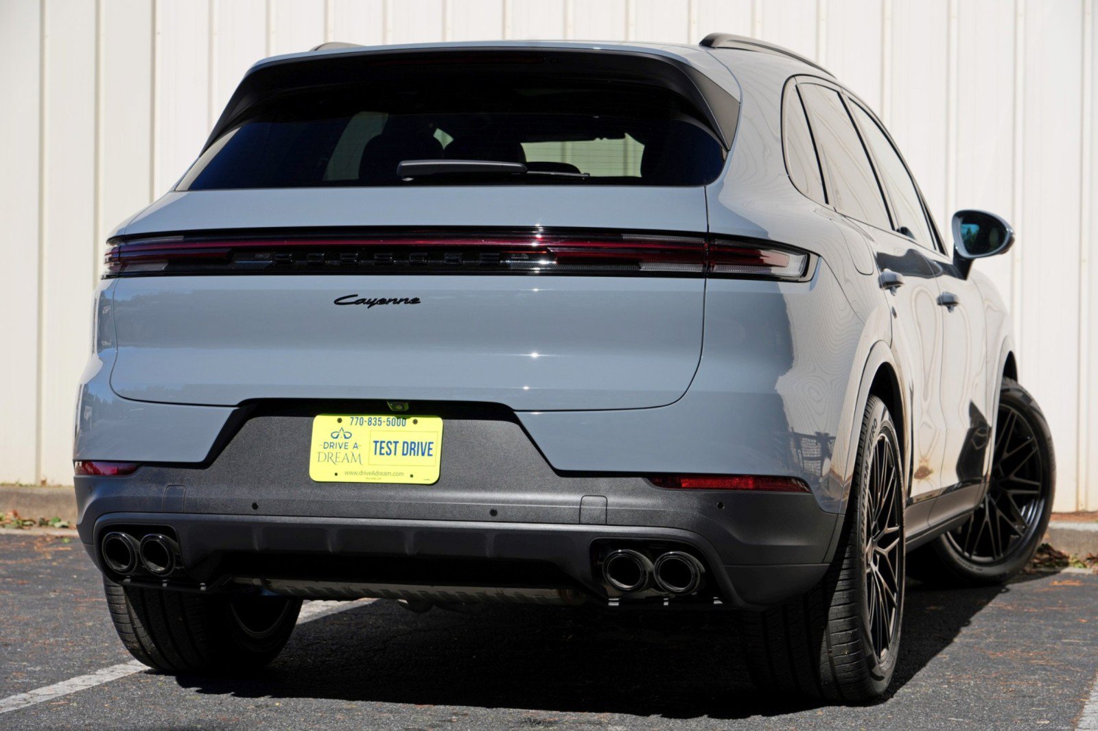 Used 2026 Porsche Cayenne AWD/4WD image 5