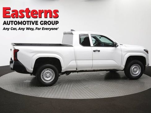Used 2024 Toyota Tacoma SR RWD image 39
