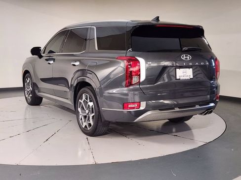 Used 2022 Hyundai Palisade Calligraphy w/ Cargo Package FWD image 6