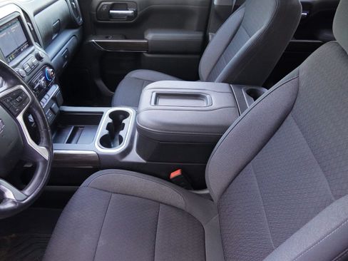 Used 2021 Chevrolet Silverado 1500 LT Trail Boss w/ Bed Protection Package AWD/4WD image 11