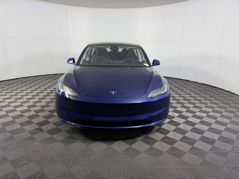 Used 2025 Tesla Model 3 RWD image 9