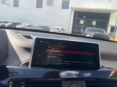 Used 2018 BMW X1 sDrive28i FWD image 4