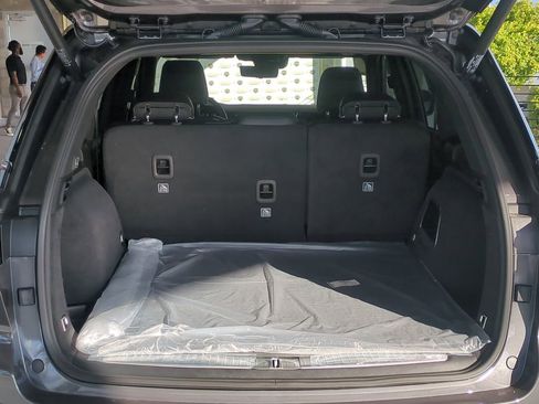 New 2025 Jeep Grand Cherokee Summit image 13