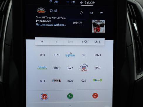 Used 2024 Ford Edge SEL w/ Sport Appearance Package image 20