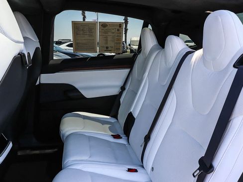 Used 2022 Tesla Model X AWD/4WD image 21