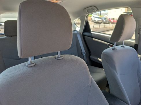 Used 2015 Toyota Prius Two FWD image 3