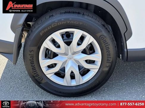 Certified 2026 Toyota Corolla Cross L AWD/4WD image 12