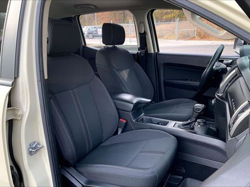 Used 2022 Ford Ranger XLT w/ Equipment Group 301A Mid image 7