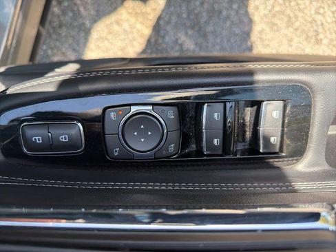 Used 2022 Lincoln Corsair AWD w/ Equipment Group 101A image 17