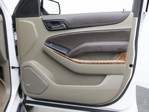 Used 2019 Chevrolet Tahoe Premier RWD image 51
