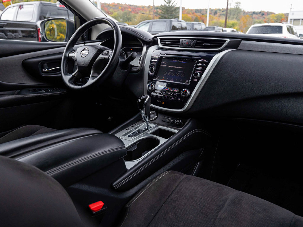 Used 2020 Nissan Murano SV FWD image 31