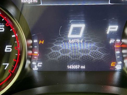 Used 2016 Dodge Charger SE AWD/4WD image 7