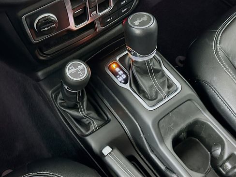 Used 2023 Jeep Wrangler Sahara w/ Cold Weather Group image 24