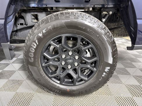 Used 2025 Ford F150 XLT w/ Equipment Group 301A Standard AWD/4WD image 17