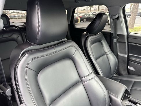 Used 2022 Lincoln Corsair FWD image 23