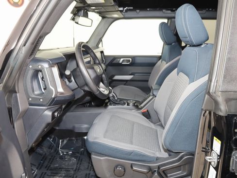 Used 2023 Ford Bronco Outer Banks image 12