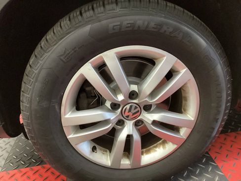 Used 2016 Volkswagen Tiguan S AWD/4WD image 6