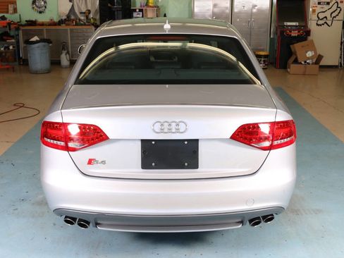Used 2010 Audi S4 Premium Plus image 47