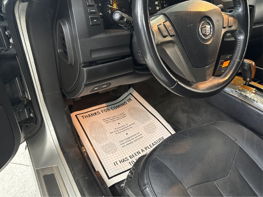 Used 2004 Cadillac XLR RWD image 28
