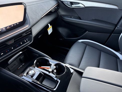 New 2026 Buick Envision Sport Touring image 22