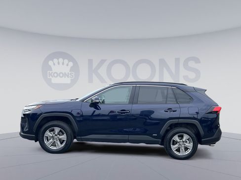 Used 2025 Toyota RAV4 XLE w/ Convenience Package AWD/4WD image 2
