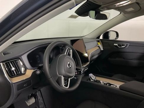 New 2026 Volvo XC60 B5 Plus w/ Protection Package Premier image 22