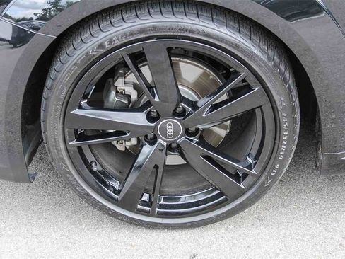 Used 2022 Audi TT 2.0T w/ 19" Wheel Package image 9