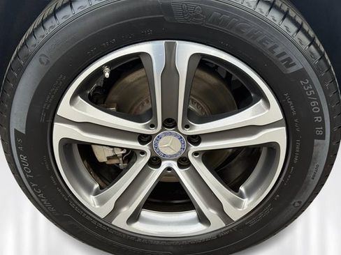 Used 2017 Mercedes-Benz GLC 300 4MATIC image 11