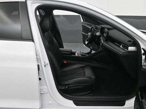 Used 2022 Kia K5 GT-Line AWD/4WD image 34