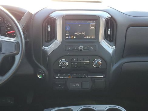 Certified 2024 Chevrolet Silverado 2500 Custom w/ Custom Value Package image 25