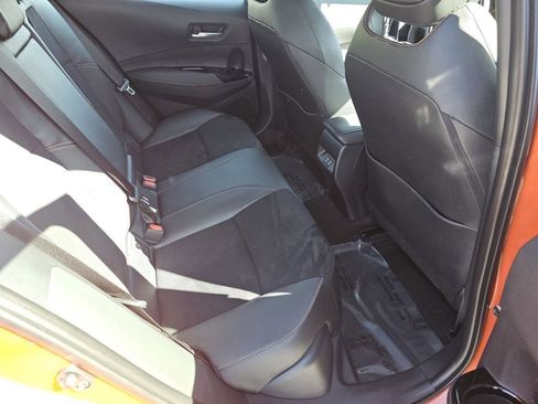 Used 2026 Toyota Corolla SE FWD image 5