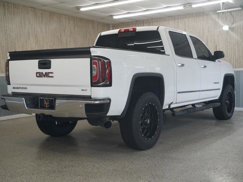 Used 2018 GMC Sierra 1500 SLT AWD/4WD image 10