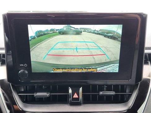Used 2025 Toyota Corolla Cross AWD Hybrid image 14