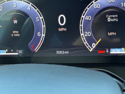 Used 2025 Jeep Grand Cherokee Altitude RWD image 20