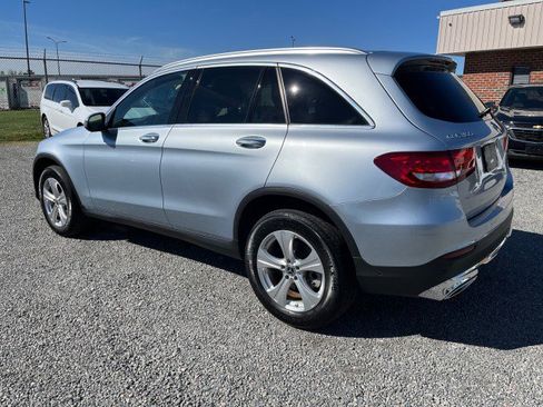 Used 2017 Mercedes-Benz GLC 300 4MATIC image 7