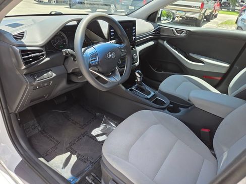 Used 2021 Hyundai Ioniq Blue FWD image 28