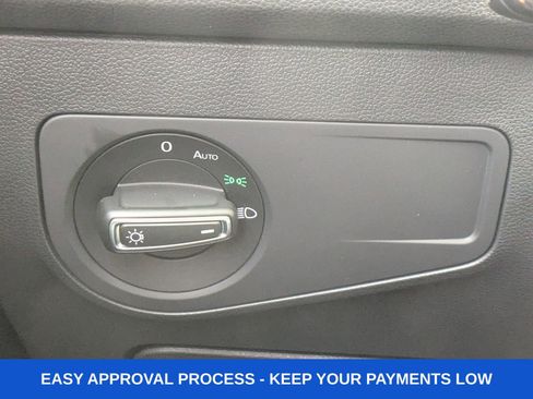 Used 2024 Volkswagen Tiguan Wolfsburg Edition image 43