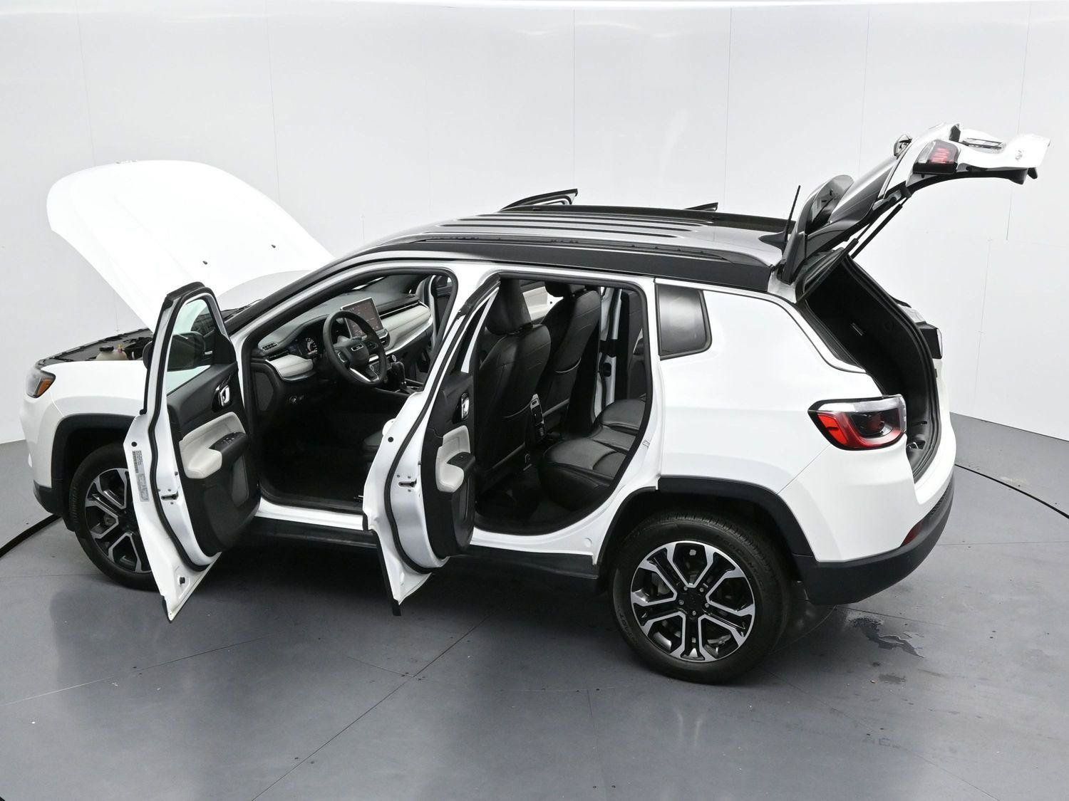 Used 2023 Jeep Compass Limited AWD/4WD image 40