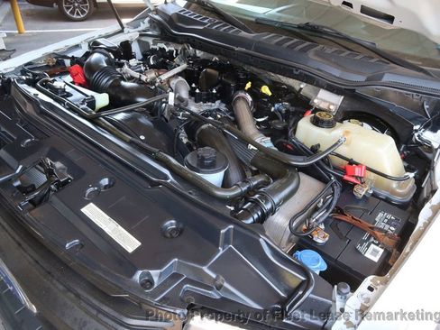 Used 2019 Ford F250 XL w/ Power Equipment Group image 41