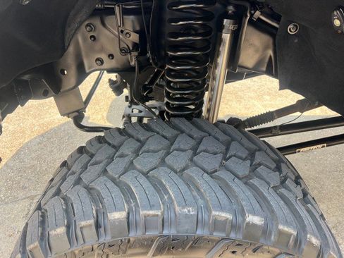 Used 2013 Ford F250 Lariat w/ Lariat Ultimate Pkg image 17