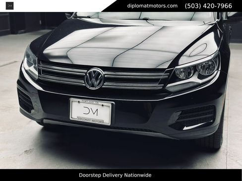 Used 2014 Volkswagen Tiguan S FWD image 13