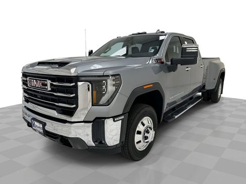 New 2026 GMC Sierra 3500 SLT w/ SLT Convenience Package image 1