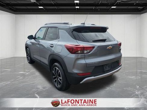 Used 2025 Chevrolet TrailBlazer LT image 6